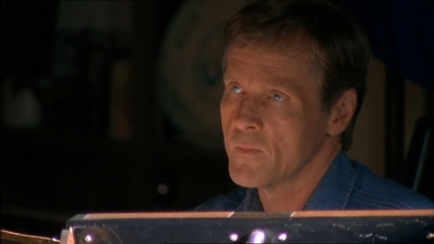 ROSWELL_-_E1X20_MAX_TO_THE_MAX_045.jpg