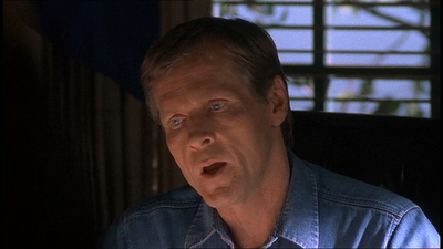ROSWELL_-_E1X20_MAX_TO_THE_MAX_098.jpg