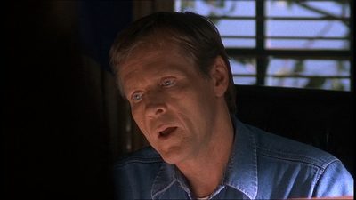 ROSWELL_-_E1X20_MAX_TO_THE_MAX_099.jpg