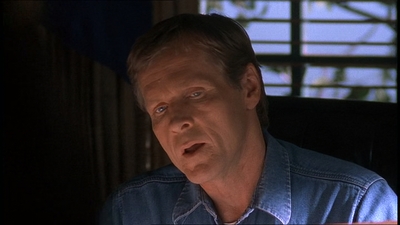 ROSWELL_-_E1X20_MAX_TO_THE_MAX_100.jpg
