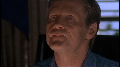 ROSWELL_-_E1X20_MAX_TO_THE_MAX_115.jpg