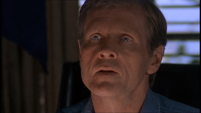 ROSWELL_-_E1X20_MAX_TO_THE_MAX_117.jpg