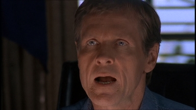 ROSWELL_-_E1X20_MAX_TO_THE_MAX_121.jpg