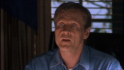 ROSWELL_-_E1X20_MAX_TO_THE_MAX_127.jpg
