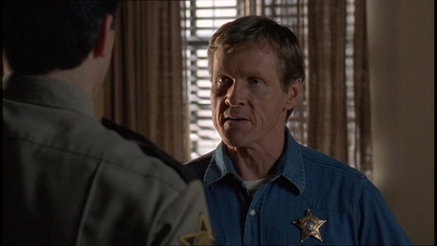 ROSWELL_-_E1X20_MAX_TO_THE_MAX_153.jpg