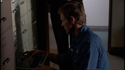 ROSWELL_-_E1X20_MAX_TO_THE_MAX_176.jpg