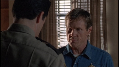 ROSWELL_-_E1X20_MAX_TO_THE_MAX_182.jpg