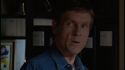 ROSWELL_-_E1X20_MAX_TO_THE_MAX_211.jpg