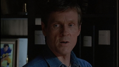 ROSWELL_-_E1X20_MAX_TO_THE_MAX_215.jpg
