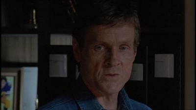 ROSWELL_-_E1X20_MAX_TO_THE_MAX_235.jpg