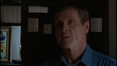 ROSWELL_-_E1X20_MAX_TO_THE_MAX_250.jpg
