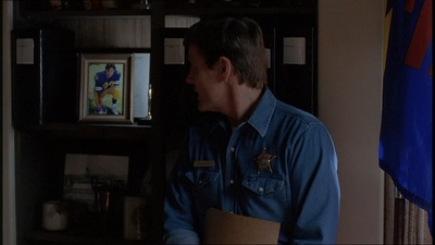 ROSWELL_-_E1X20_MAX_TO_THE_MAX_253.jpg