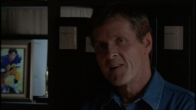 ROSWELL_-_E1X20_MAX_TO_THE_MAX_255.jpg