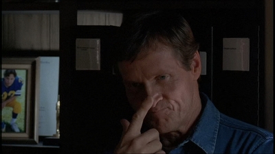 ROSWELL_-_E1X20_MAX_TO_THE_MAX_264.jpg