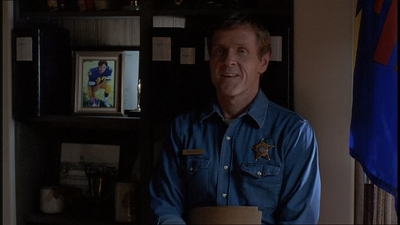 ROSWELL_-_E1X20_MAX_TO_THE_MAX_288.jpg