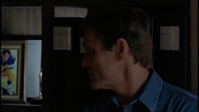 ROSWELL_-_E1X20_MAX_TO_THE_MAX_302.jpg