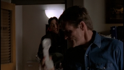 ROSWELL_-_E1X20_MAX_TO_THE_MAX_328.jpg