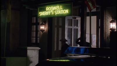 ROSWELL_-_E1X20_MAX_TO_THE_MAX_347.jpg