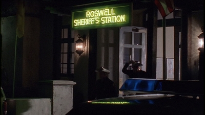 ROSWELL_-_E1X20_MAX_TO_THE_MAX_348.jpg