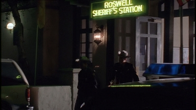 ROSWELL_-_E1X20_MAX_TO_THE_MAX_350.jpg