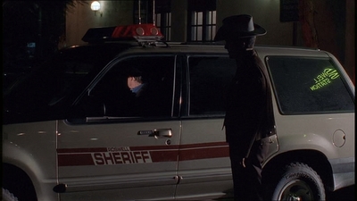 ROSWELL_-_E1X20_MAX_TO_THE_MAX_375.jpg