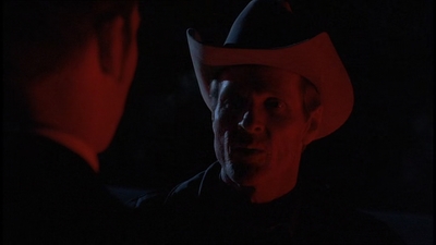 ROSWELL_-_E1X20_MAX_TO_THE_MAX_380.jpg