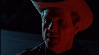 ROSWELL_-_E1X20_MAX_TO_THE_MAX_387.jpg