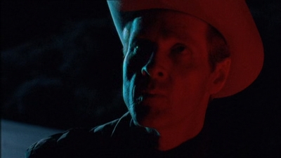 ROSWELL_-_E1X20_MAX_TO_THE_MAX_397.jpg