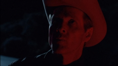 ROSWELL_-_E1X20_MAX_TO_THE_MAX_402.jpg