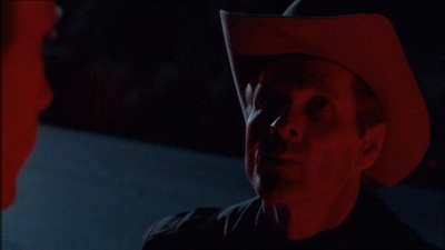 ROSWELL_-_E1X20_MAX_TO_THE_MAX_410.jpg