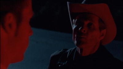 ROSWELL_-_E1X20_MAX_TO_THE_MAX_412.jpg
