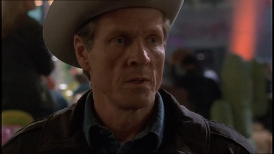 ROSWELL_-_E1X20_MAX_TO_THE_MAX_427.jpg
