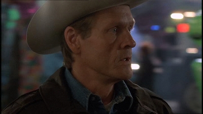 ROSWELL_-_E1X20_MAX_TO_THE_MAX_431.jpg