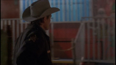 ROSWELL_-_E1X20_MAX_TO_THE_MAX_449.jpg