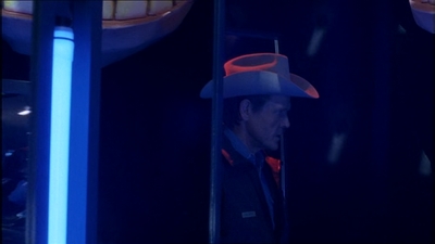 ROSWELL_-_E1X20_MAX_TO_THE_MAX_458.jpg