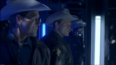 ROSWELL_-_E1X20_MAX_TO_THE_MAX_468.jpg