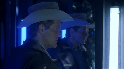 ROSWELL_-_E1X20_MAX_TO_THE_MAX_476.jpg