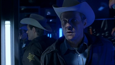 ROSWELL_-_E1X20_MAX_TO_THE_MAX_511.jpg