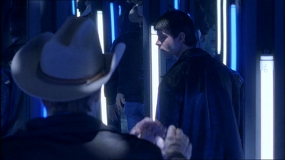 ROSWELL_-_E1X20_MAX_TO_THE_MAX_513.jpg
