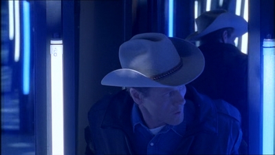 ROSWELL_-_E1X20_MAX_TO_THE_MAX_539.jpg