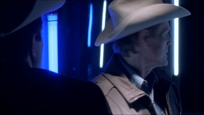 ROSWELL_-_E1X20_MAX_TO_THE_MAX_569.jpg