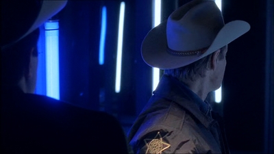 ROSWELL_-_E1X20_MAX_TO_THE_MAX_570.jpg