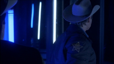 ROSWELL_-_E1X20_MAX_TO_THE_MAX_571.jpg