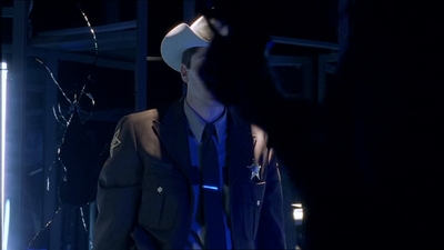 ROSWELL_-_E1X20_MAX_TO_THE_MAX_573.jpg