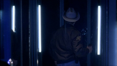 ROSWELL_-_E1X20_MAX_TO_THE_MAX_575.jpg