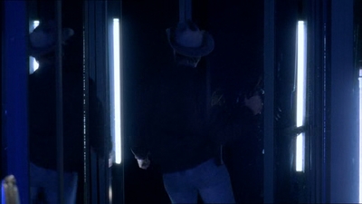 ROSWELL_-_E1X20_MAX_TO_THE_MAX_576.jpg