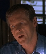 ROSWELL_-_E1X20_MAX_TO_THE_MAX_098.jpg