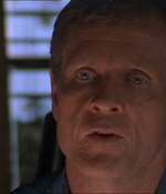 ROSWELL_-_E1X20_MAX_TO_THE_MAX_131.jpg