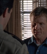 ROSWELL_-_E1X20_MAX_TO_THE_MAX_180.jpg