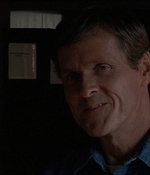 ROSWELL_-_E1X20_MAX_TO_THE_MAX_260.jpg